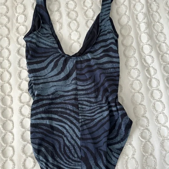 Zebra Print One Piece Swimsuit - Picture 6 of 8